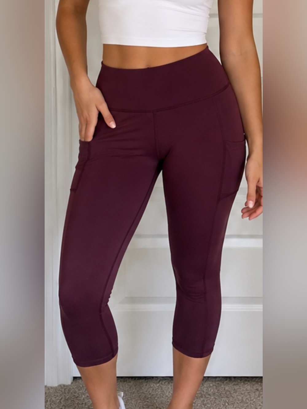 AVIA Women’s High-Waisted Cropped Leggings XL (16–18) Plum Side Pocket Active